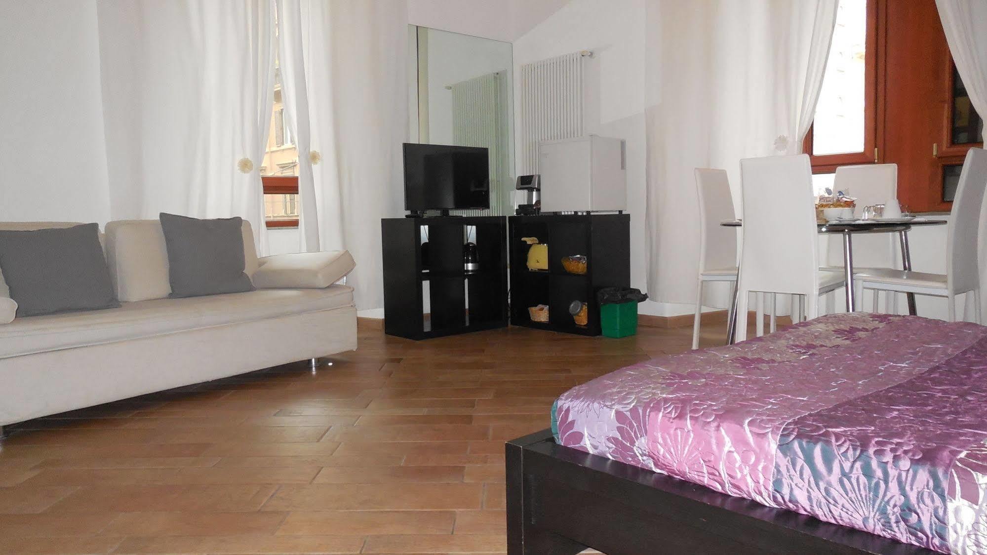 Tridente Rooms Roma Exterior foto