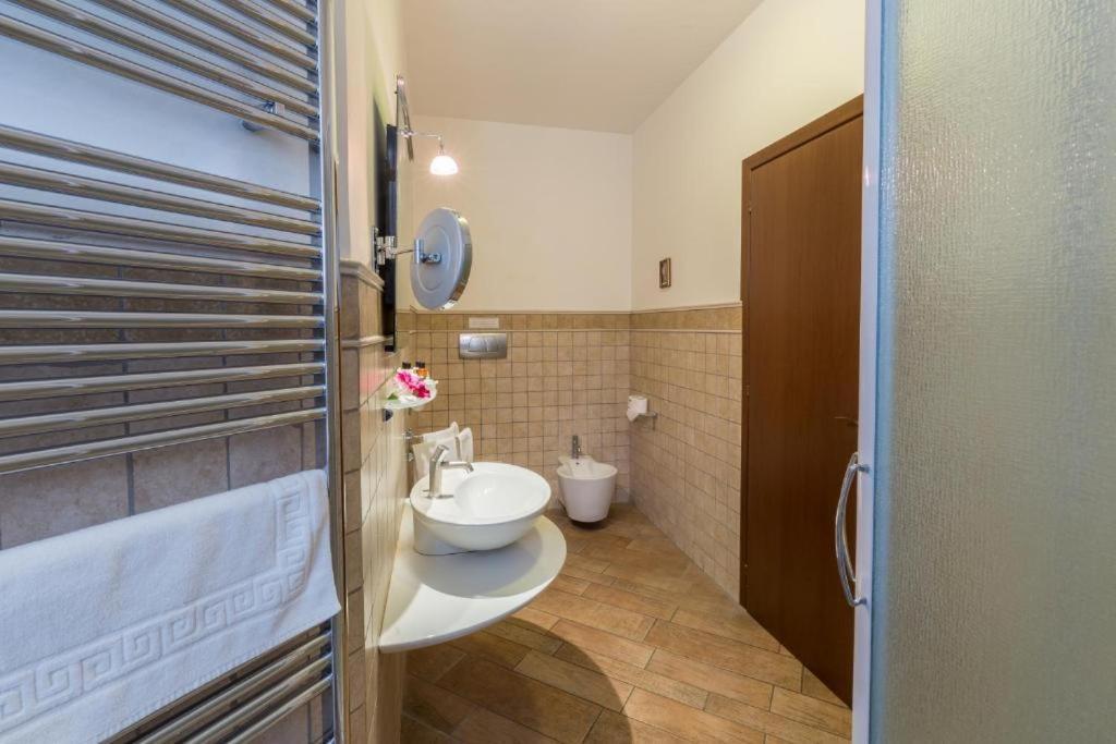 Tridente Rooms Roma Exterior foto
